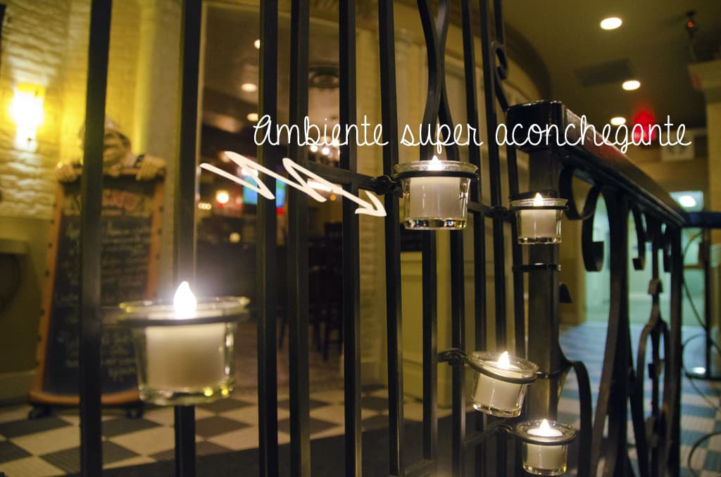 Snowmobile em Orillia, Ontario Gaby no Canadá