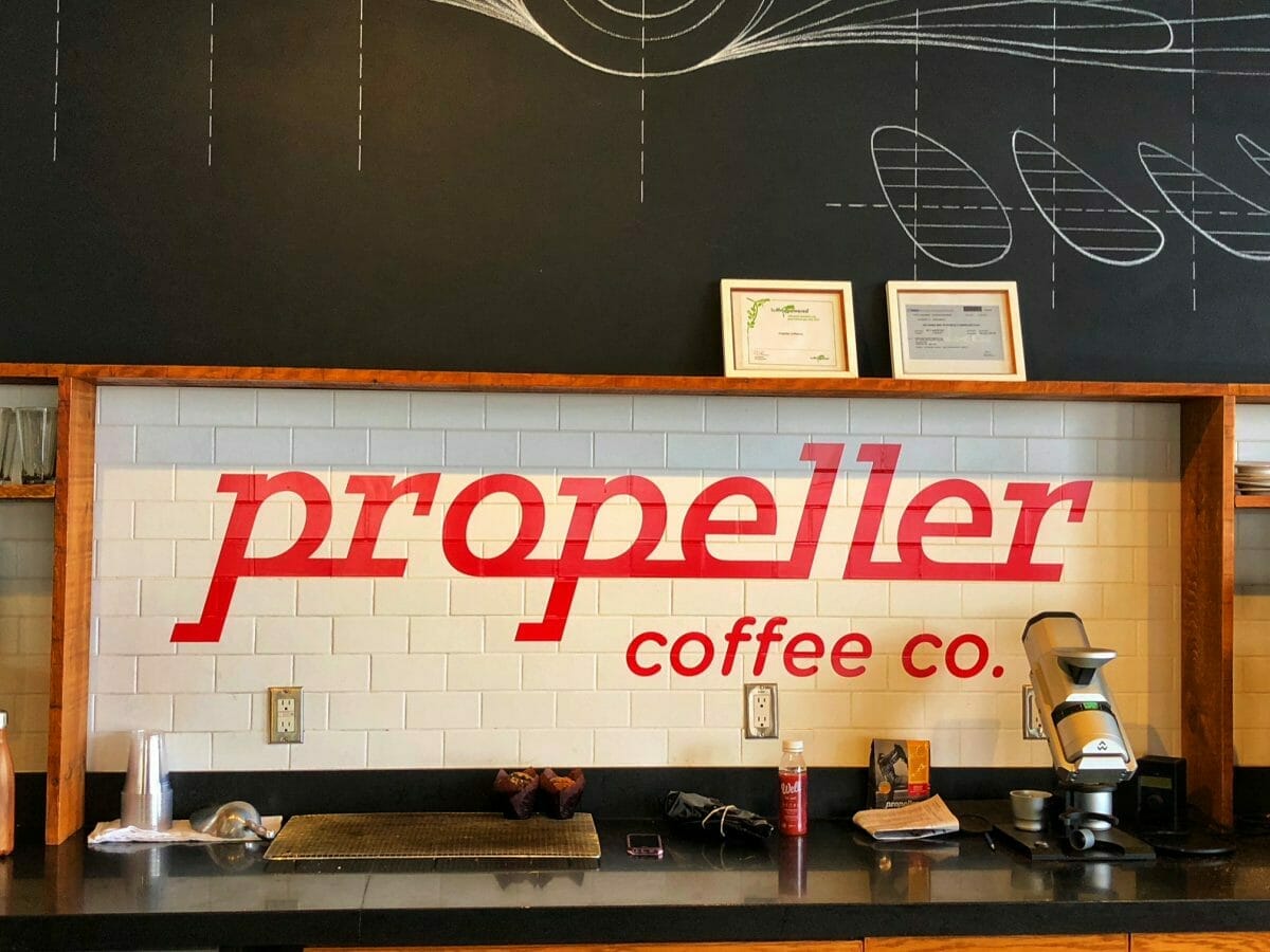 Propeller Coffee Co: um dos melhores cafés de Toronto – Gaby no Canadá